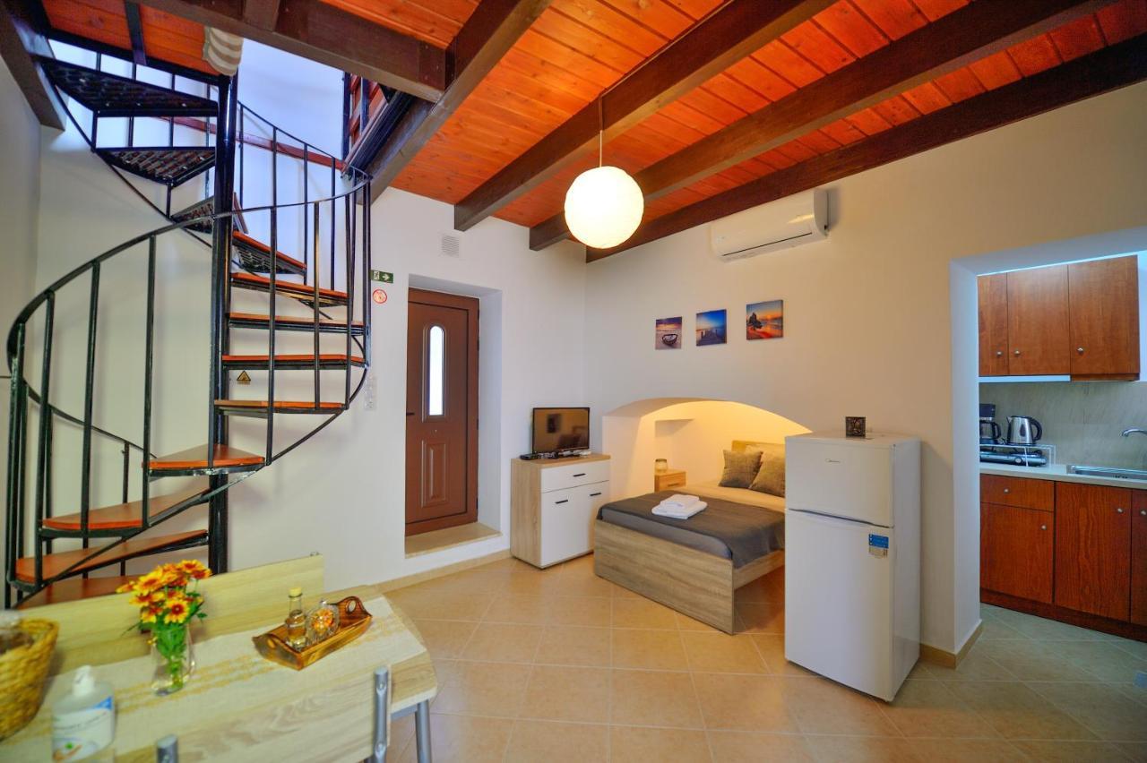 Plokamos House Villa Plokamiana Bagian luar foto